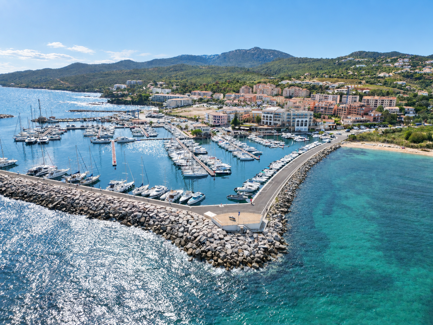 Votre voyage chez A Storia débute avec Air Corsica.